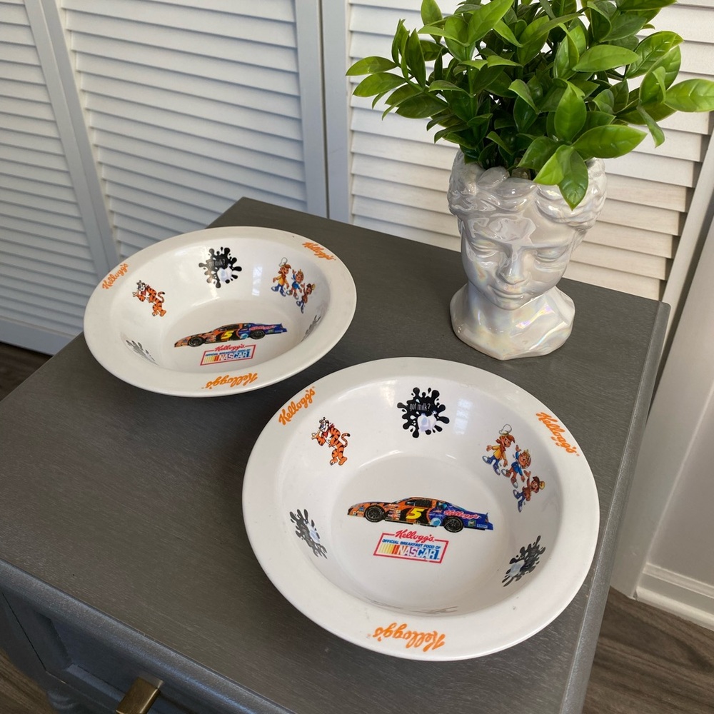 2002 NASCAR Kelloggs Cereal Bowls